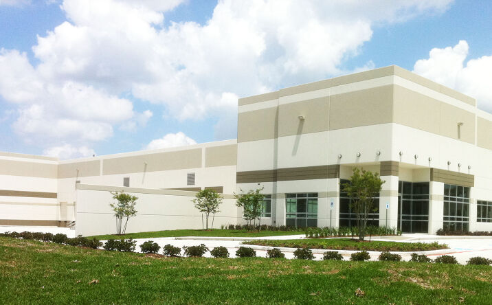 Pictures of Industrial, Office property located at 4721 World Houston Pkwy, Houston, TX 77032 for lease - image #1