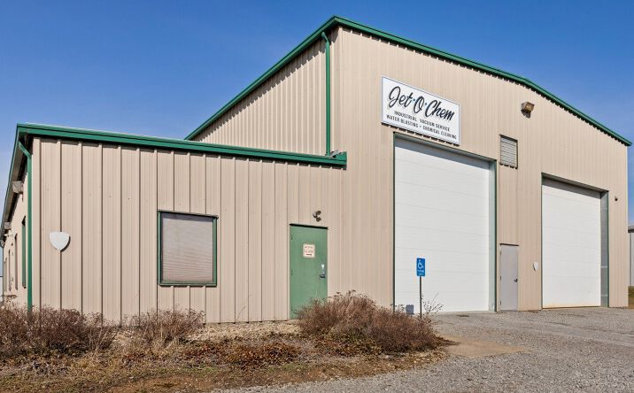 Pictures of Industrial property located at 1370 Wardingley Ave, Columbiana, OH 44408 for lease - image #1
