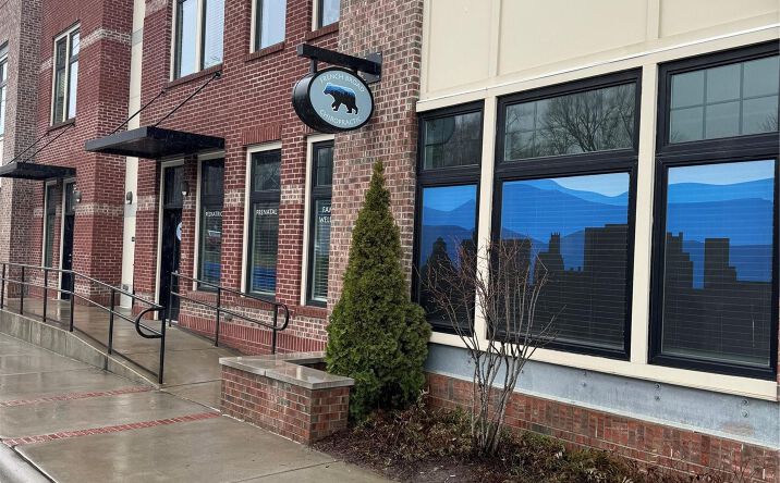 Pictures of Office, Retail property located at 257 Broadway St, Asheville, NC 28801 for lease - image #1