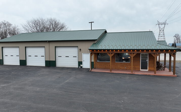 Pictures of Retail, Office property located at 115 N 6th St, Monticello, IN 47960 for lease - image #1