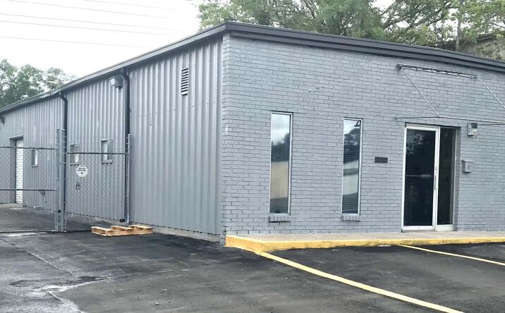 Pictures of Industrial property located at 2469 Eslava Creek Pkwy, Mobile, AL 36606 for lease - image #1