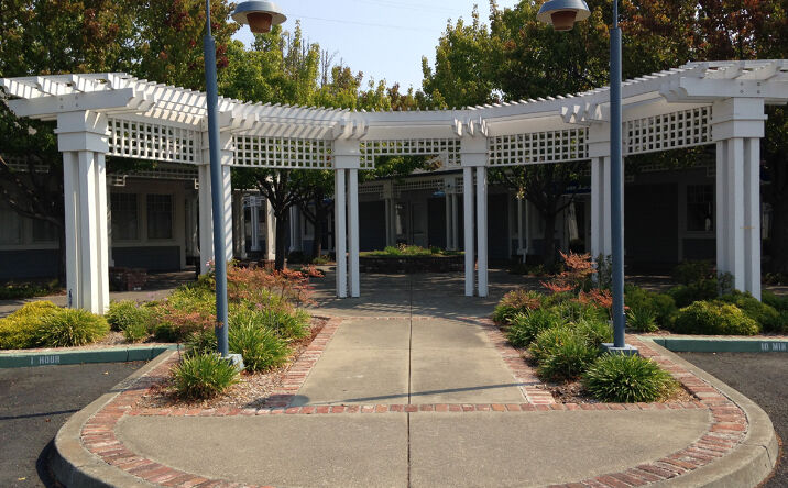 Pictures of Office property located at 150-195 Glen Cove Marina Rd, Vallejo, CA 94591 for lease - image #1