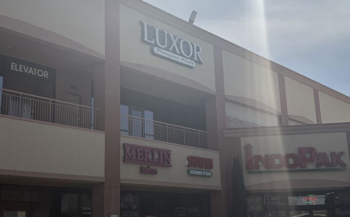 Pictures of Retail property located at 2548 Dickerson Pkwy, Carrollton, TX 75006 for lease - image #1