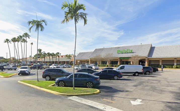 Pictures of Retail property located at 23033 FL-7, Boca Raton, FL 33428 for lease - image #1
