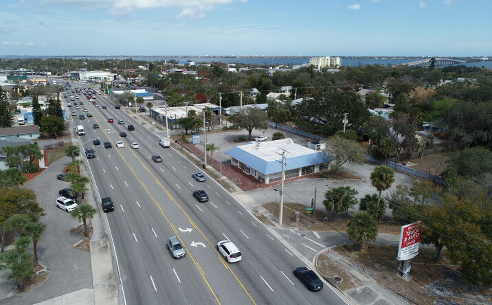 Pictures of Retail, Restaurant property located at 1209 N Harbor City Blvd, Melbourne, FL 32935 for lease - image #1