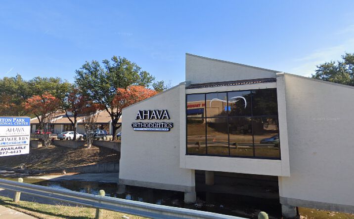 Pictures of Office, Retail property located at 4325 S Hulen St, Fort Worth, TX 76109 for lease - image #1