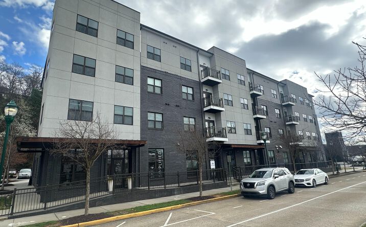 Pictures of Retail, Office property located at 804 Riverfront Pkwy, Chattanooga, TN 37402 for lease - image #1