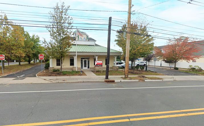 Pictures of Retail property located at 328 South Ave, Fanwood, NJ 07023 for lease - image #1