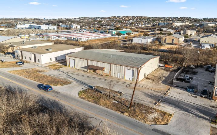 Pictures of Industrial property located at 13802 Lookout Rd, San Antonio, TX 78233 for lease - image #1
