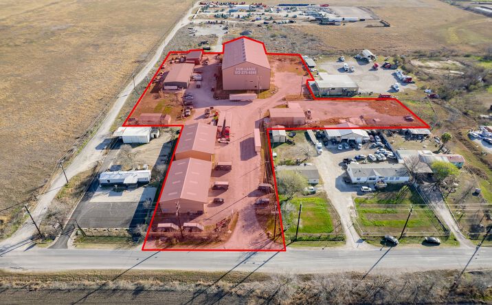 Pictures of Industrial property located at 9092 Green Rd, Converse, TX 78109 for lease - image #1
