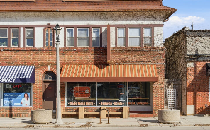 Pictures of Retail property located at 5924 W Vliet Street, Milwaukee, WI 53208 for lease - image #1