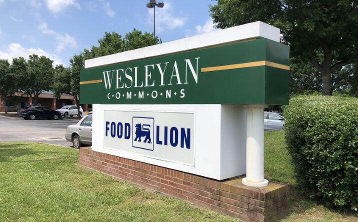 Pictures of Land property located at 5449 Wesleyan Dr, Virginia Beach, VA 23455 for lease - image #1