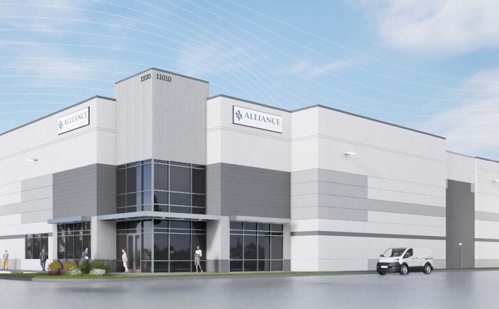 Pictures of Industrial property located at 11010 W Fairmont Parkway, La Porte, TX 77571 for lease - image #1