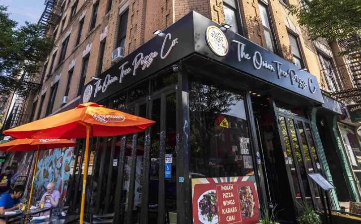 Pictures of Retail, Restaurant property located at 216 1st Ave, New York, NY 10003 for lease - image #1