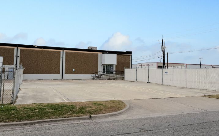 Pictures of Industrial property located at 101 45th St, Corpus Christi, TX 78405 for lease - image #1