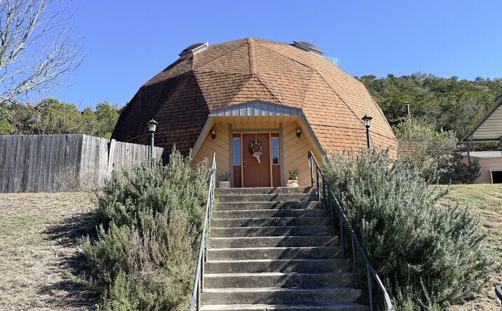 Pictures of Special Purpose property located at 192 Charter Oak Dr, Canyon Lake, TX 78133 for lease - image #1