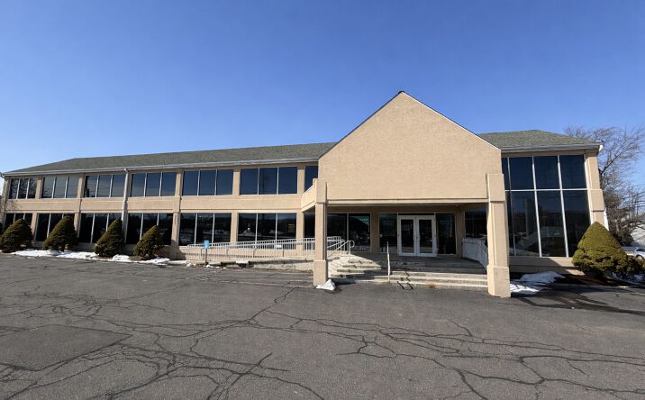 Pictures of Retail, Restaurant, Special Purpose property located at 3203 Berlin Tpke, Newington, CT 06111 for lease - image #1
