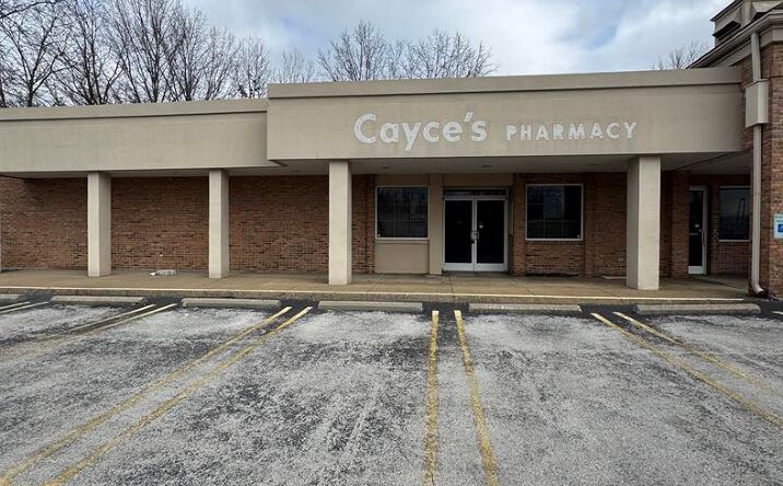 Pictures of Retail property located at 1112 W 7th St, Hopkinsville, KY 42240 for lease - image #1