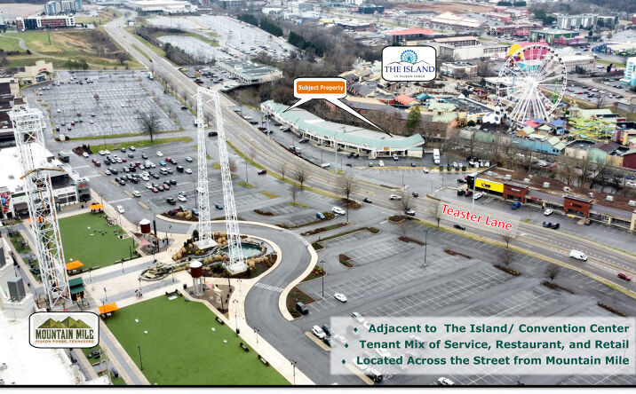 Pictures of Retail property located at 2684 Teaster Ln Pigeon Forge, TN 37863, Pigeon Forge, TN 37863 for lease - image #1