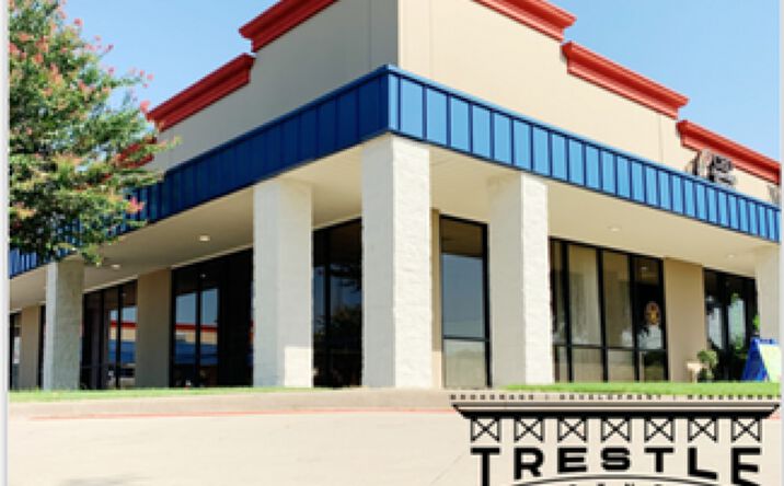 Pictures of Retail property located at 100 Country Club Rd., Argyle, TX 76226 for lease - image #1