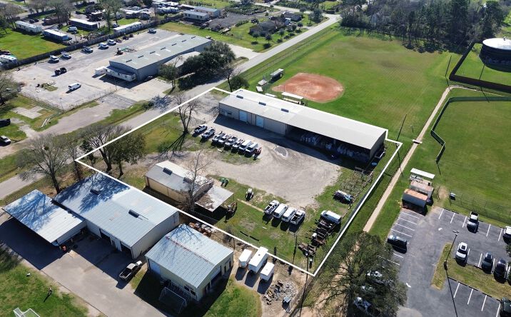 Pictures of Industrial property located at 18901 Turnip St, Spring, TX 77379 for lease - image #1