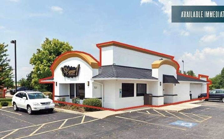 Pictures of Retail property located at 7120 159th St, Orland Park, IL 60462 for lease - image #1