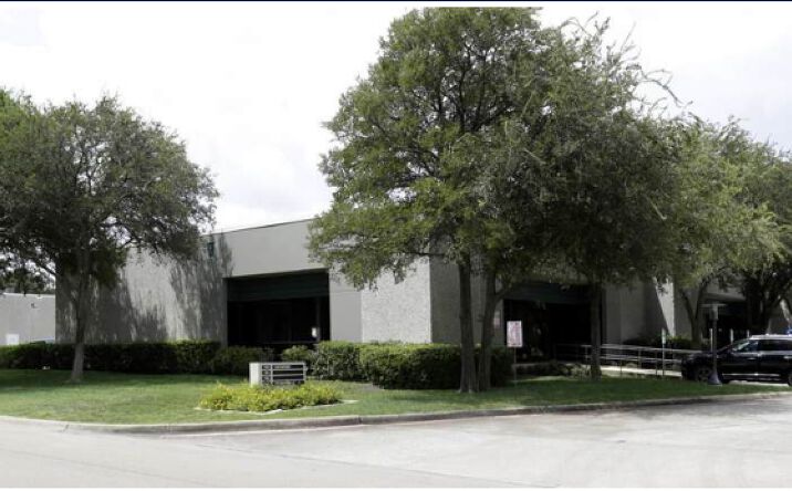 Pictures of Industrial property located at 2447 Merritt Dr, Garland, TX 75041 for lease - image #1