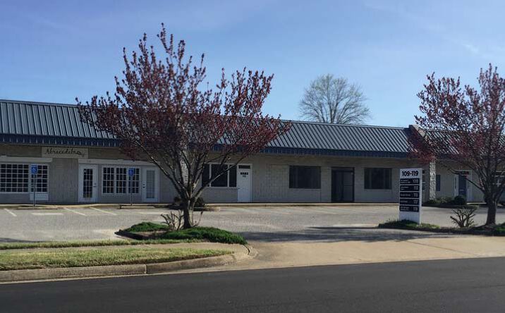 Pictures of Office property located at 119 Byron Street, Chesapeake, VA 23320 for lease - image #1