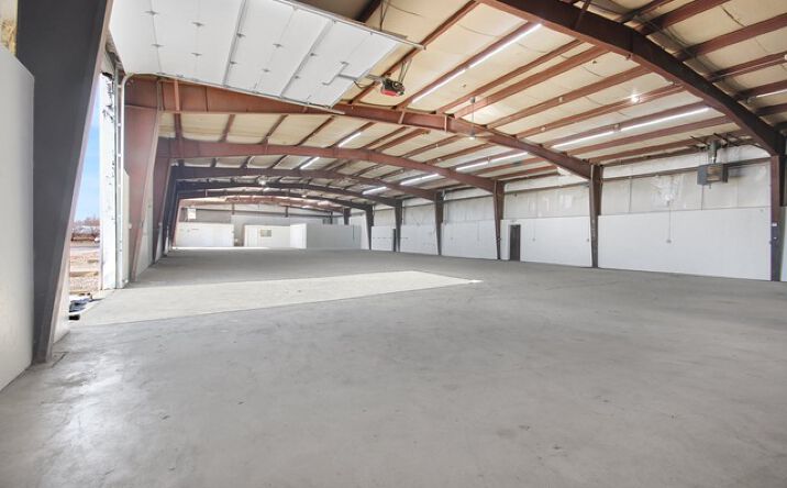 Pictures of Industrial property located at 9100 Louisiana St, Merrillville, IN 46410 for lease - image #1