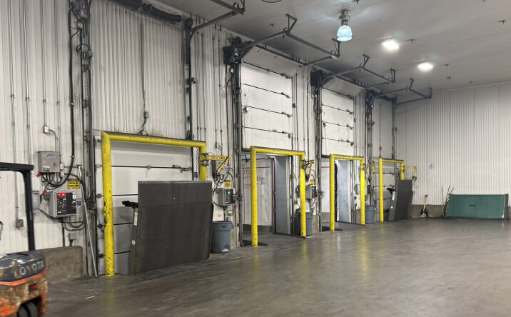 Pictures of Industrial property located at 890 N 71st Ave, Phoenix, AZ 85043 for lease - image #1