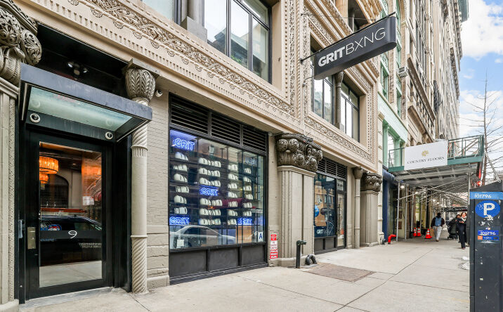 Pictures of Retail, Restaurant property located at 9 E 16th St, New York, NY 10003 for lease - image #1