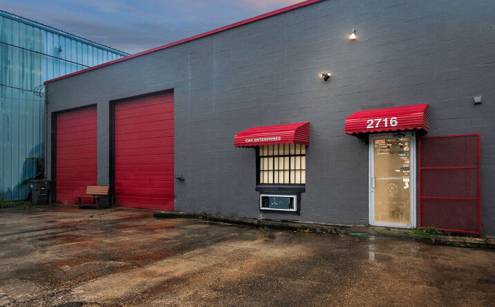 Pictures of Industrial property located at 2716 Nevada Ave, Norfolk, VA 23513 for lease - image #1