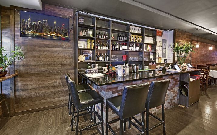 Pictures of Restaurant property located at 2nd Ave, New York, NY 10003 for lease - image #1