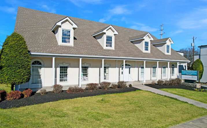 Pictures of Office property located at 414 W Old Hickory Blvd, Nashville, TN 37115 for lease - image #1