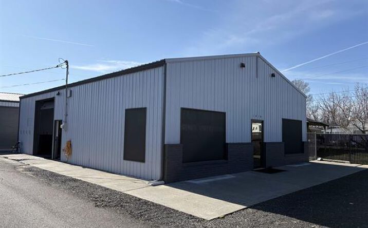 Pictures of Office, Industrial property located at 1416 W Ainsworth, Pasco, WA 99301 for lease - image #1