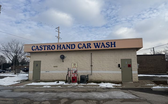 Pictures of Retail property located at 1585 Rand Road C, Des Plaines, IL 60016 for lease - image #1