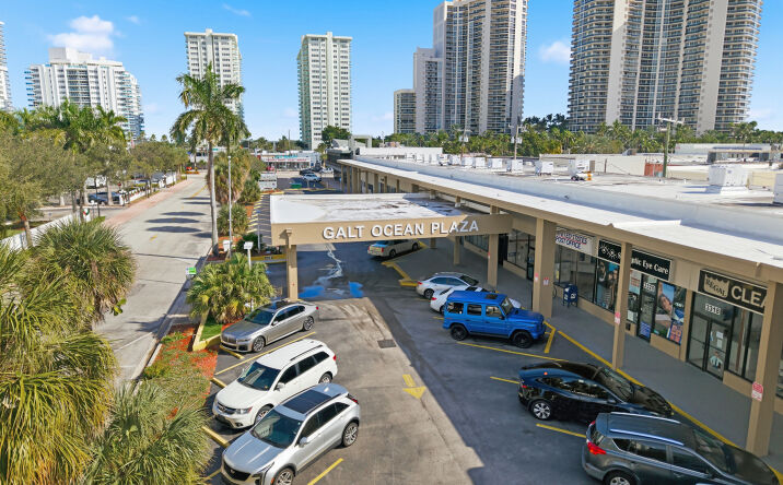 Pictures of Retail property located at 3302 NE 34th St # 3334, Fort Lauderdale, FL 33308 for lease - image #1