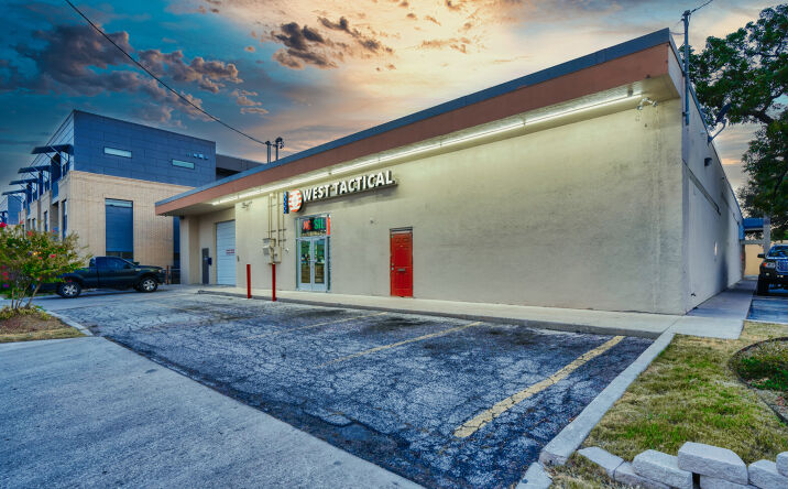 Pictures of Industrial, Retail, Office property located at 701 S Frio St, San Antonio, TX 78207 for lease - image #1