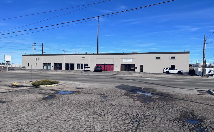 Pictures of Retail, Industrial property located at 5880 W Franklin Rd, Boise, ID 83709 for lease - image #1