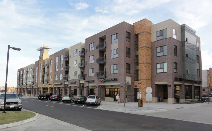 Pictures of Retail property located at 2100 W 80th 1/2 St, Minneapolis, MN 55420 for lease - image #1