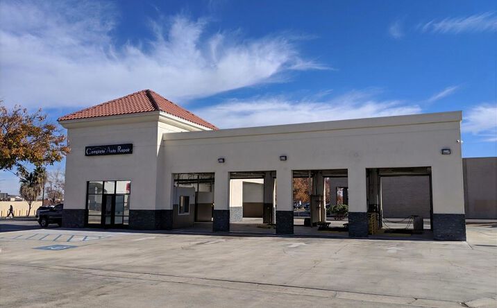 Pictures of Retail property located at 202 E Palmdale Blvd, Palmdale, CA 93550 for lease - image #1