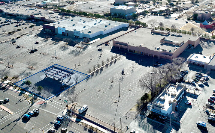 Pictures of Land, Retail property located at 2022 Cerrillos Rd, Santa Fe, NM 87505 for lease - image #1