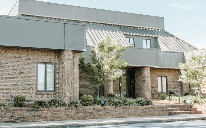 Pictures of Special Purpose property located at 2425-200 Westgate Dr, Albany, GA 31707 for lease - image #1