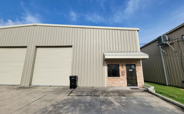 Pictures of Industrial property located at 2647 Florida Ave, Kenner, LA 70062 for lease - image #1