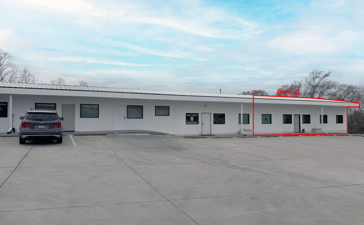 Pictures of Retail, Office property located at 2211 Peoples Road, Bellevue, NE 68005 for lease - image #1