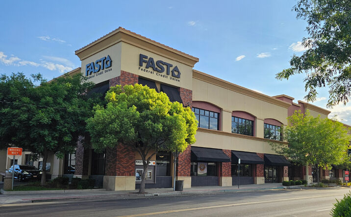 Pictures of Office property located at 312 W 7th St, Hanford, CA 93230 for lease - image #1
