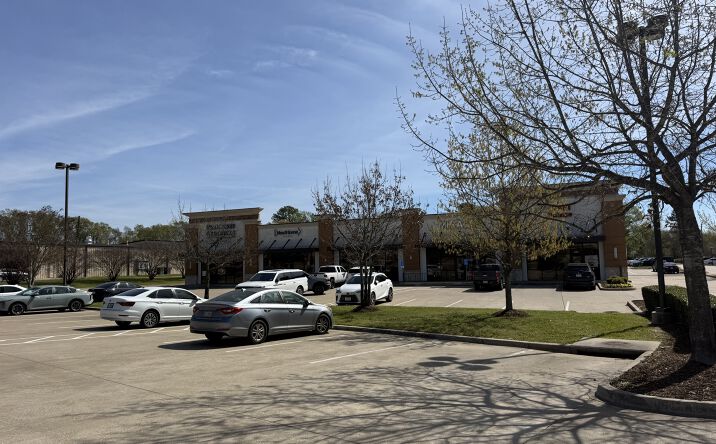 Pictures of Retail property located at 5526 Old Jacksonville Hwy, Tyler, TX 75703 for lease - image #1