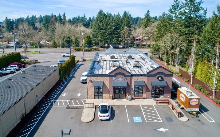 Pictures of Office, Restaurant property located at 4336 Commercial St SE, Salem, OR 97302 for lease - image #1
