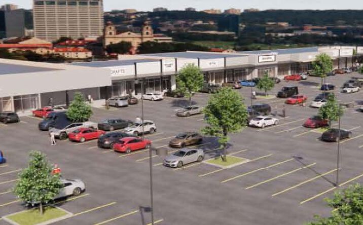 Pictures of Retail property located at 723-821 W Danforth Road, Edmond, OK 73034 for lease - image #1