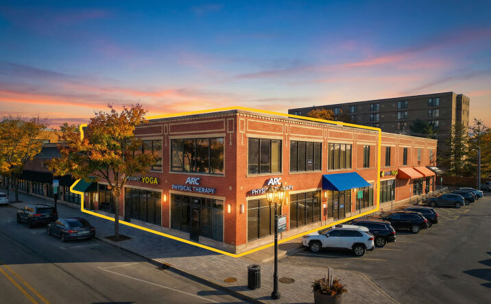 Pictures of Retail property located at 183 N York Street, Elmhurst, IL 60126 for lease - image #1